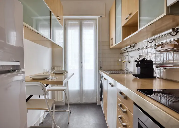 Apartment Charme In Balduina By Rhr Rom